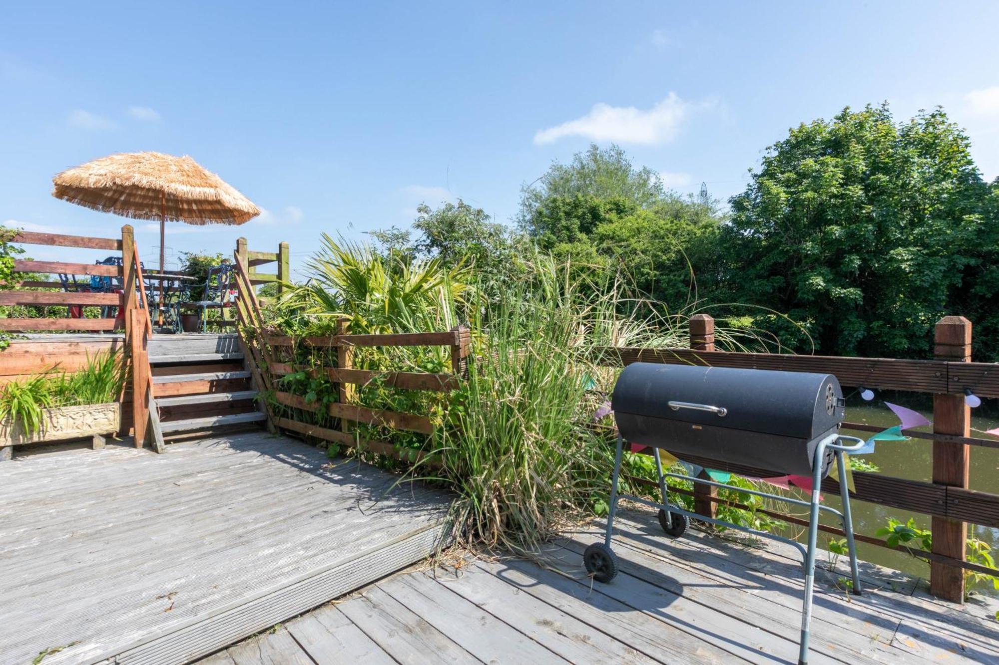 Riverside Escape Iden Rye Villa Buitenkant foto